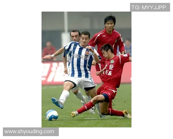 宝藏足球明星名单及其精彩照片全景展示与介绍